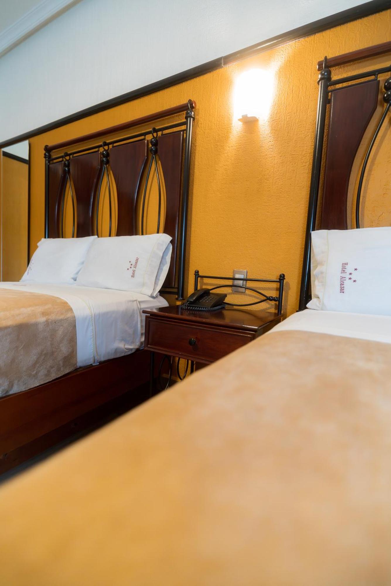 Hotel Alcazar - Guadalajara Centro Historico Eksteriør bilde